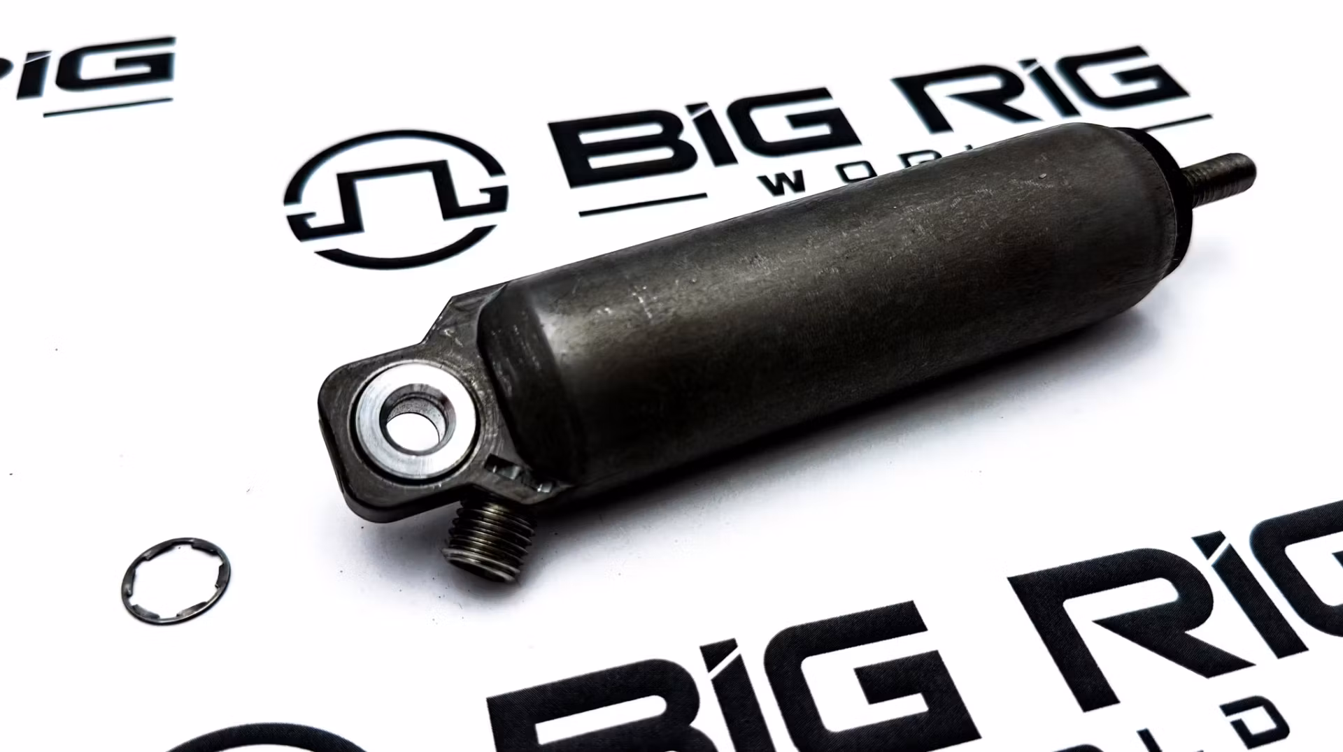 Cylinder-A0001400959_1